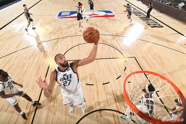 水到如今成 水到如今成